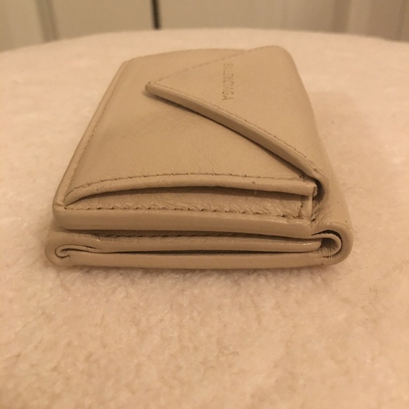 BALENCIAGA Small Wallet - Picture 6 of 6